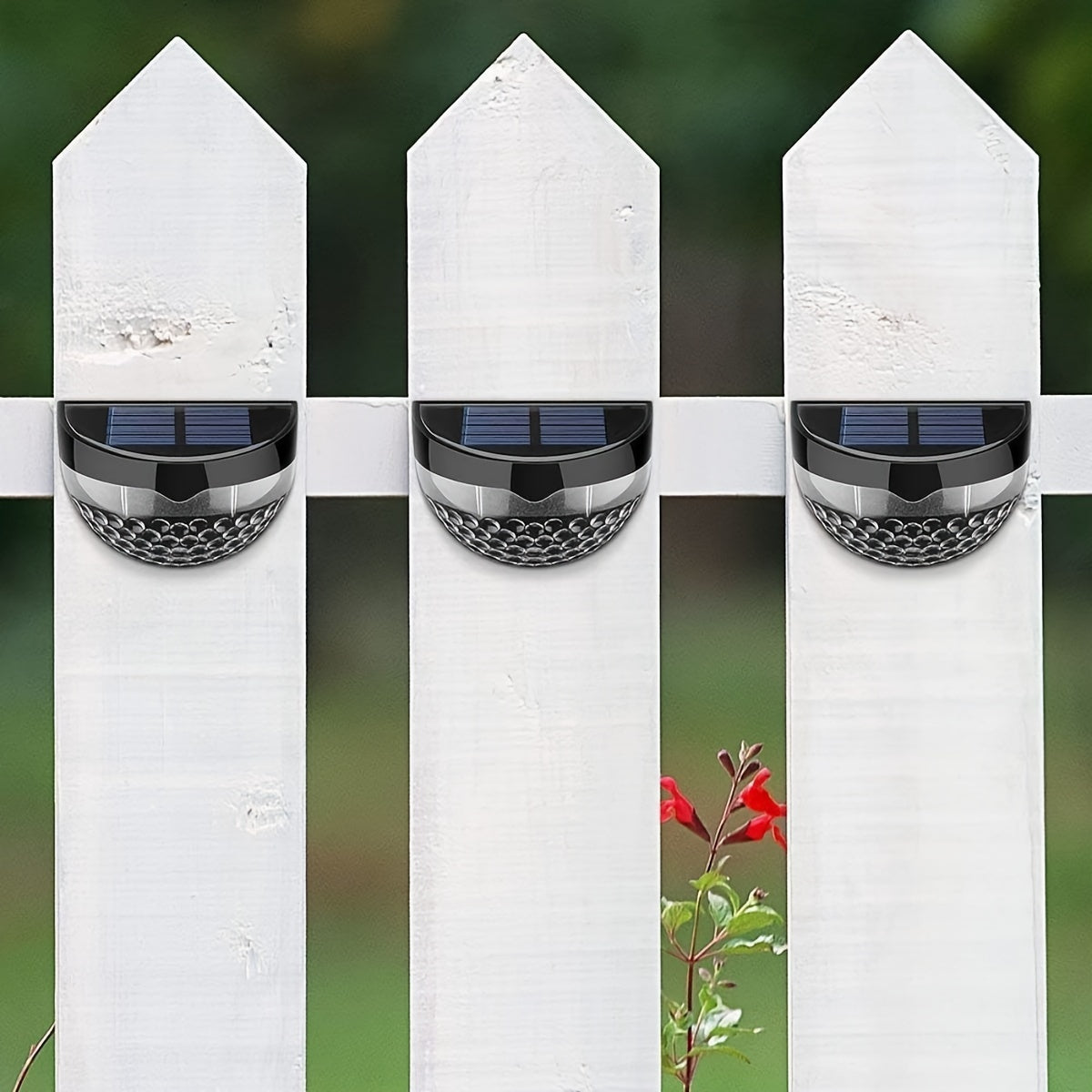 Solar outdoor LED light fixtures